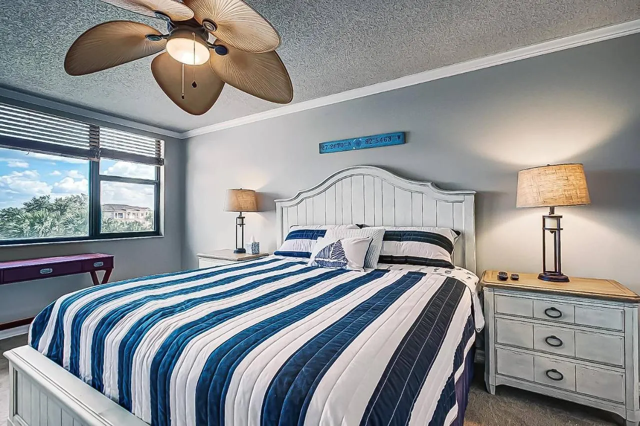 Holiday home Harbor Towers 3rd Floor, Bay Views