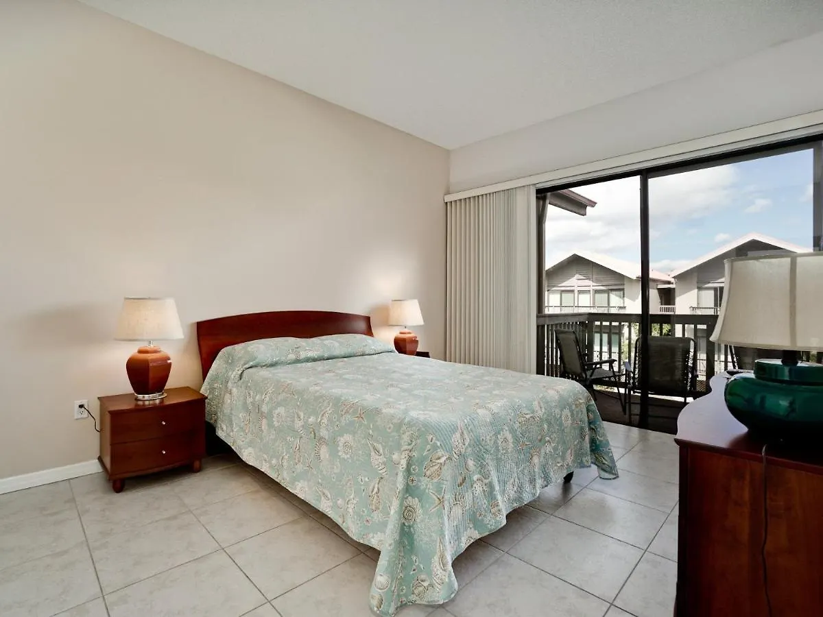 Our House At The Beach 222, Sleeps 4, 2 Bedroom, Tennis, Heated Pool * Siesta Key