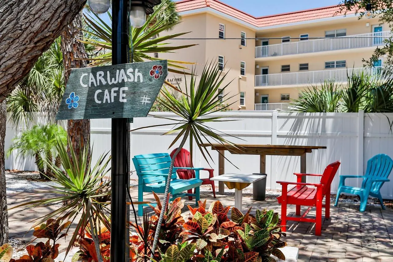 Apartment Midnight Cove Ii 823 *