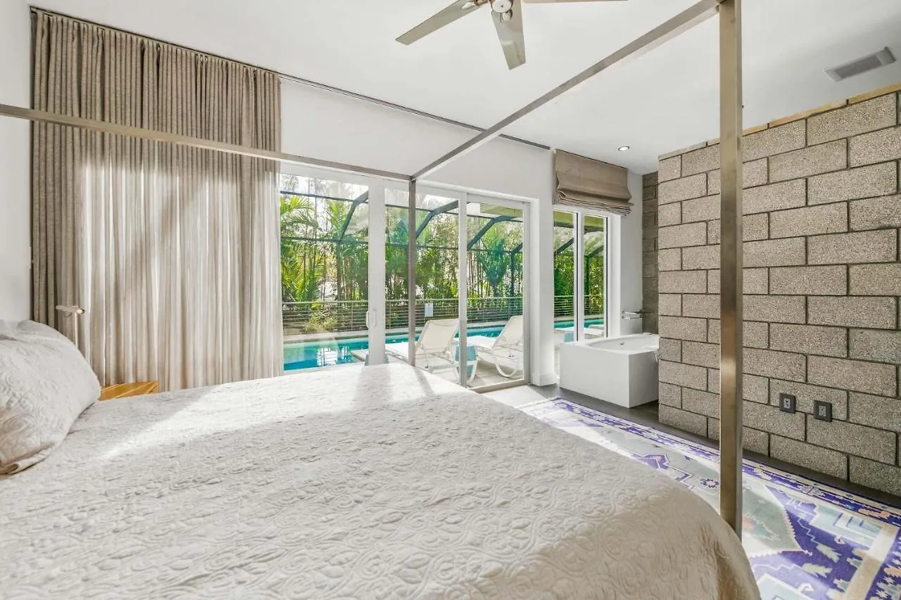 The Hideaway Holiday home