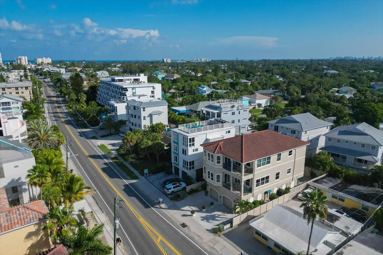 Ocean Vue Apartment *