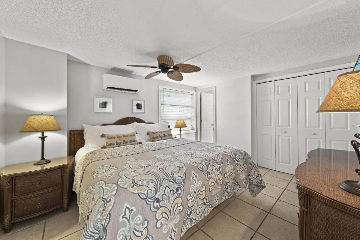 The Hummingbird * Siesta Key