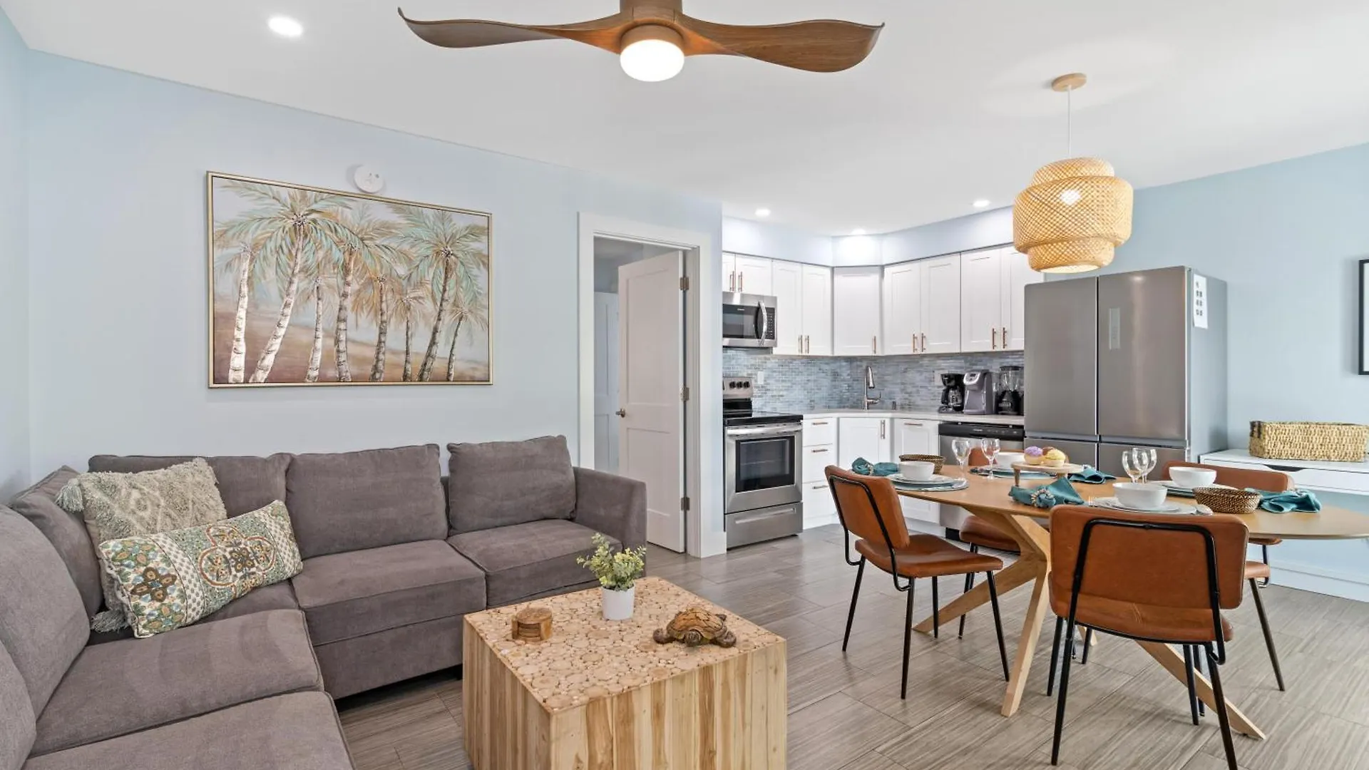 Sea Breeze - 275 Holiday home