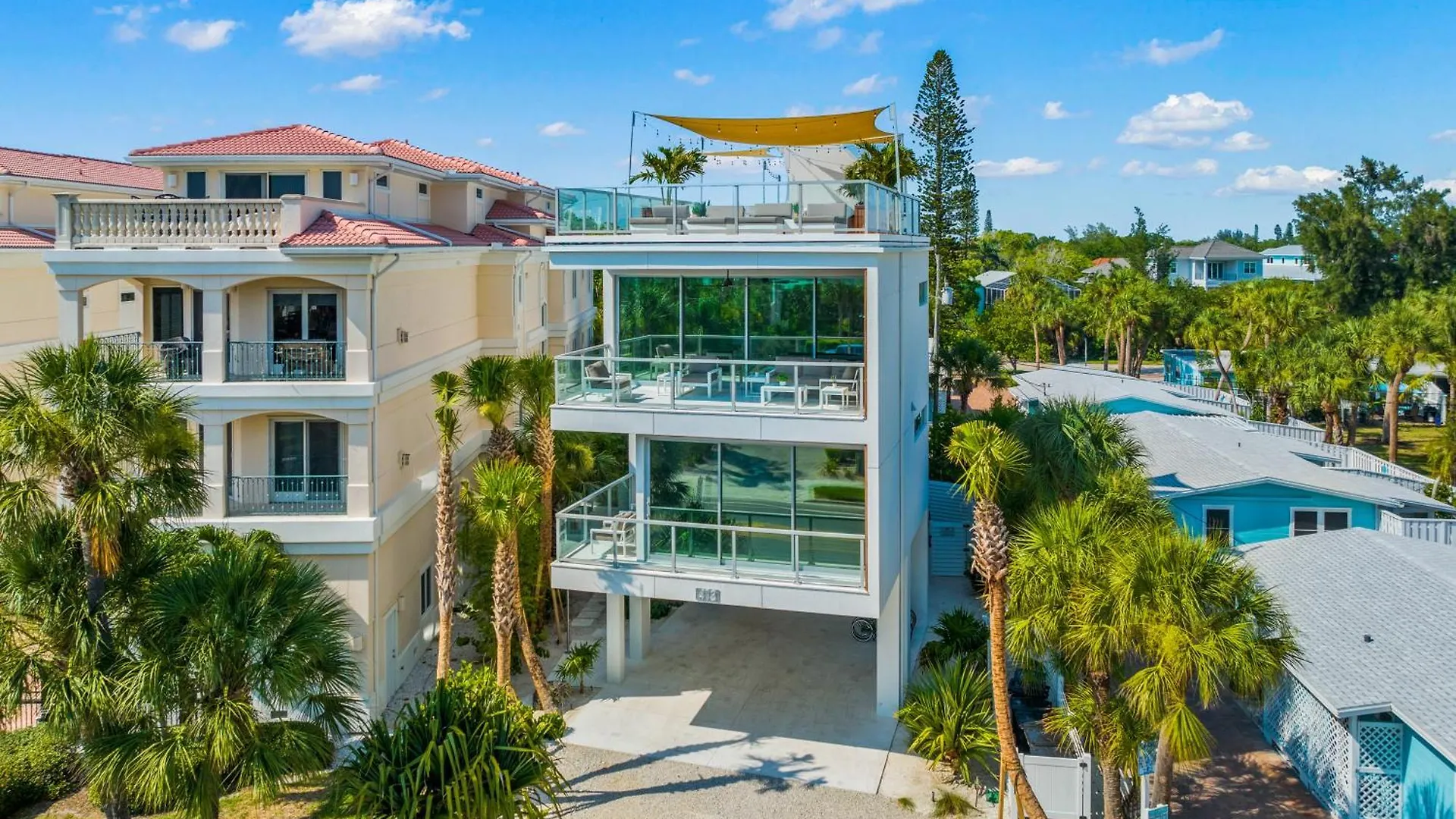 Holiday home Elevated Perspective