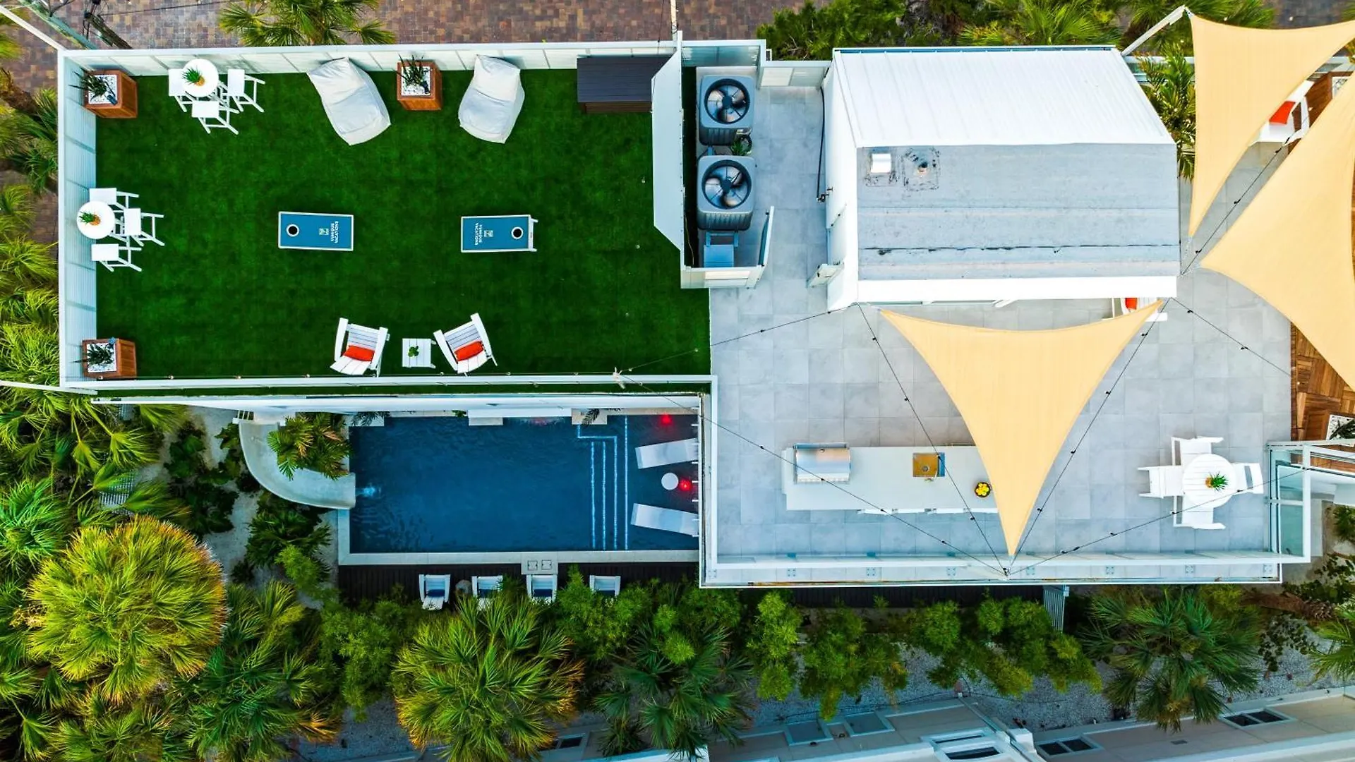Holiday home Elevated Perspective *