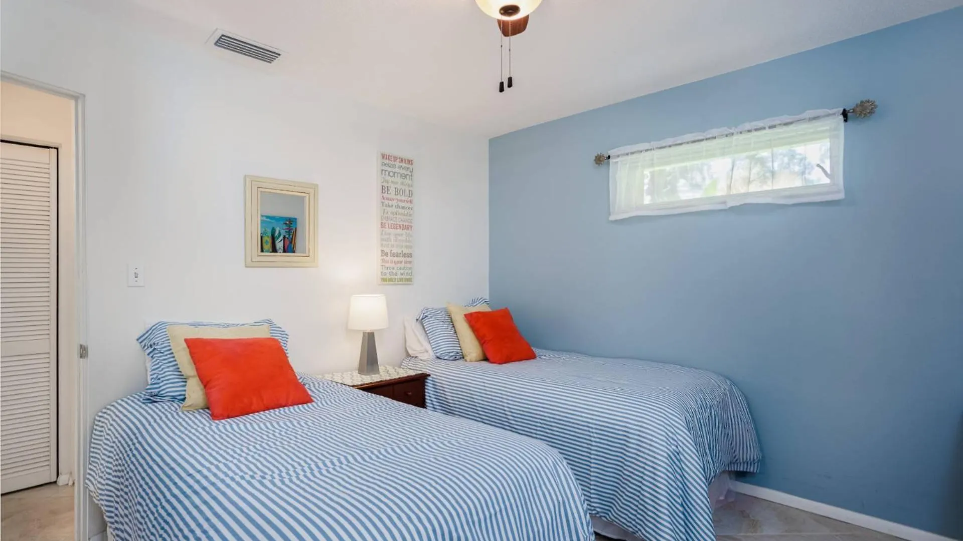 Moonmist Circle-steps To Heated Pool Holiday home *
