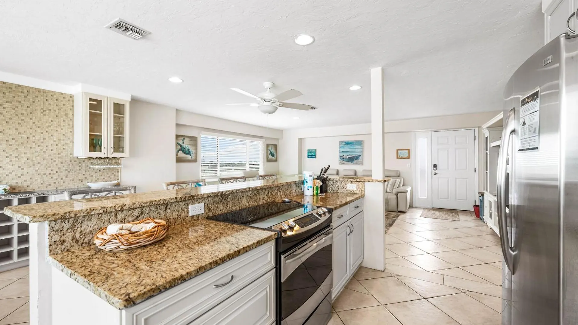 Jamaica Royale Beachfront Tower Apartment