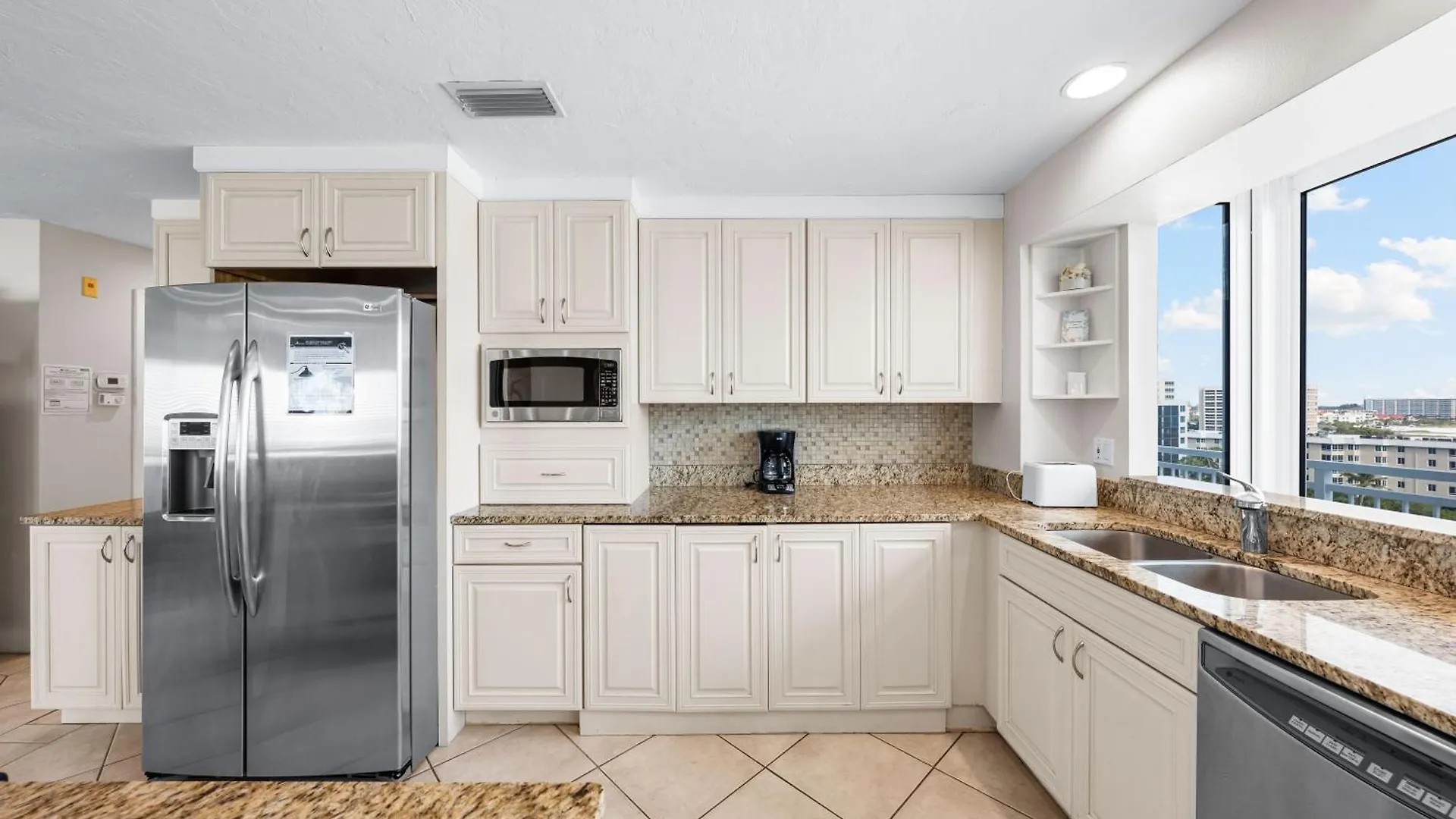 Jamaica Royale Beachfront Tower * Siesta Key
