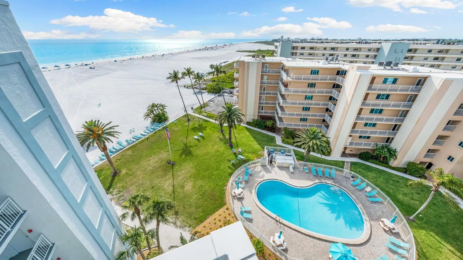 Apartment Jamaica Royale Beachfront Tower