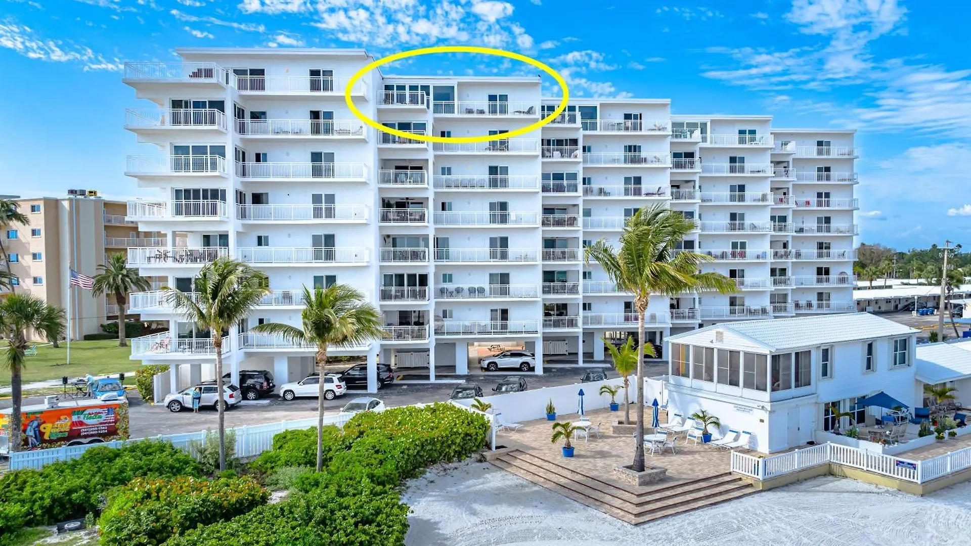 Apartment Jamaica Royale Beachfront Tower *