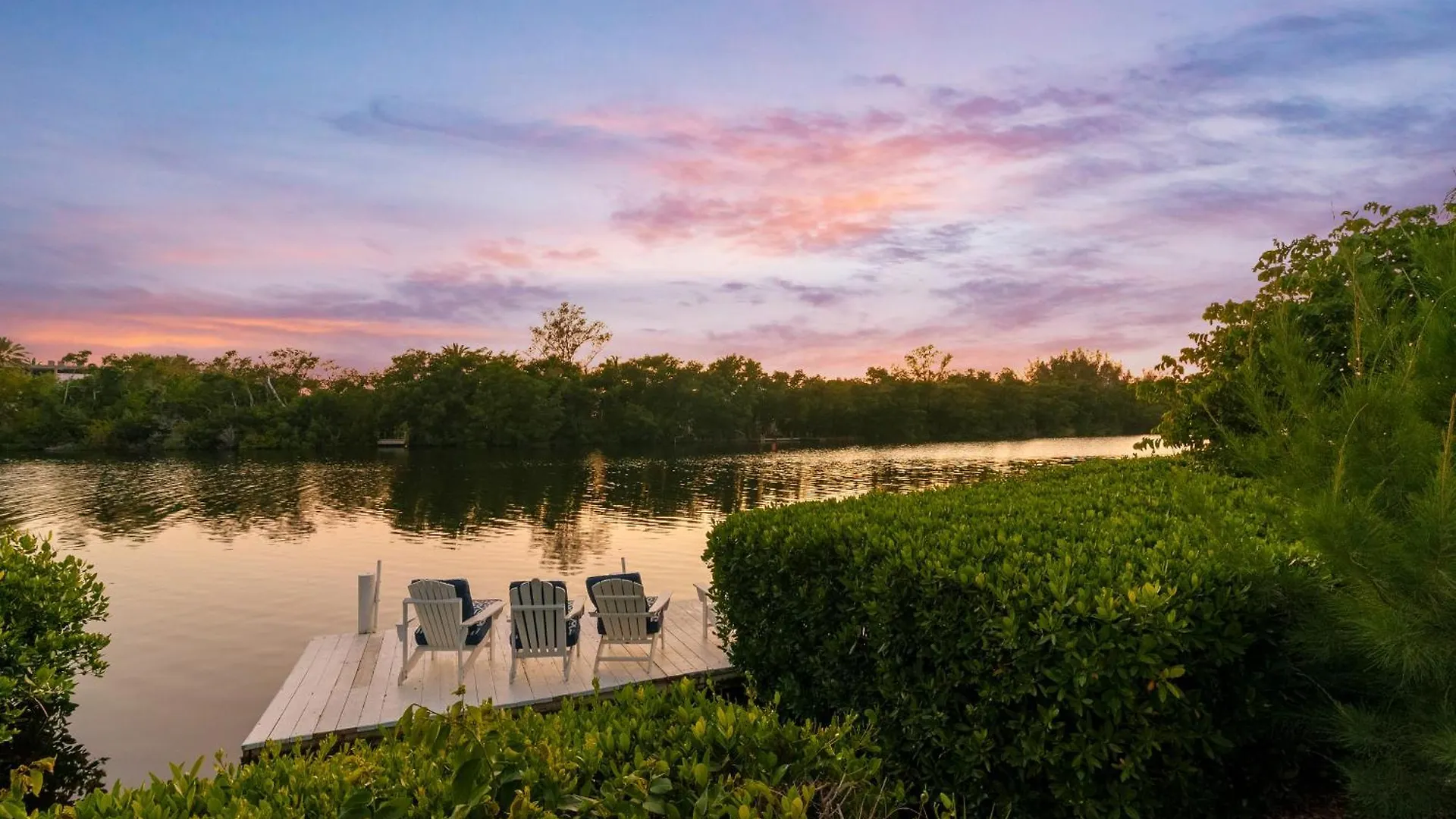 Heron Lagoon, Dock, Pool, The Coconut At * Siesta Key