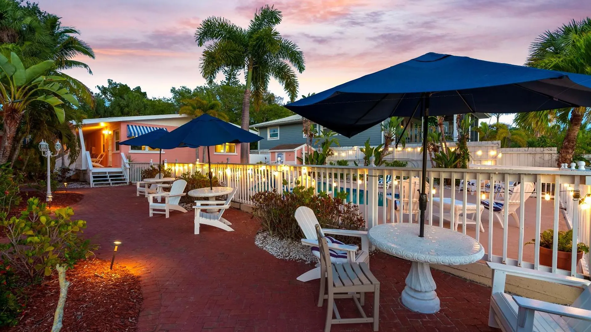Heron Lagoon, Dock, Pool, The Coconut At Holiday home