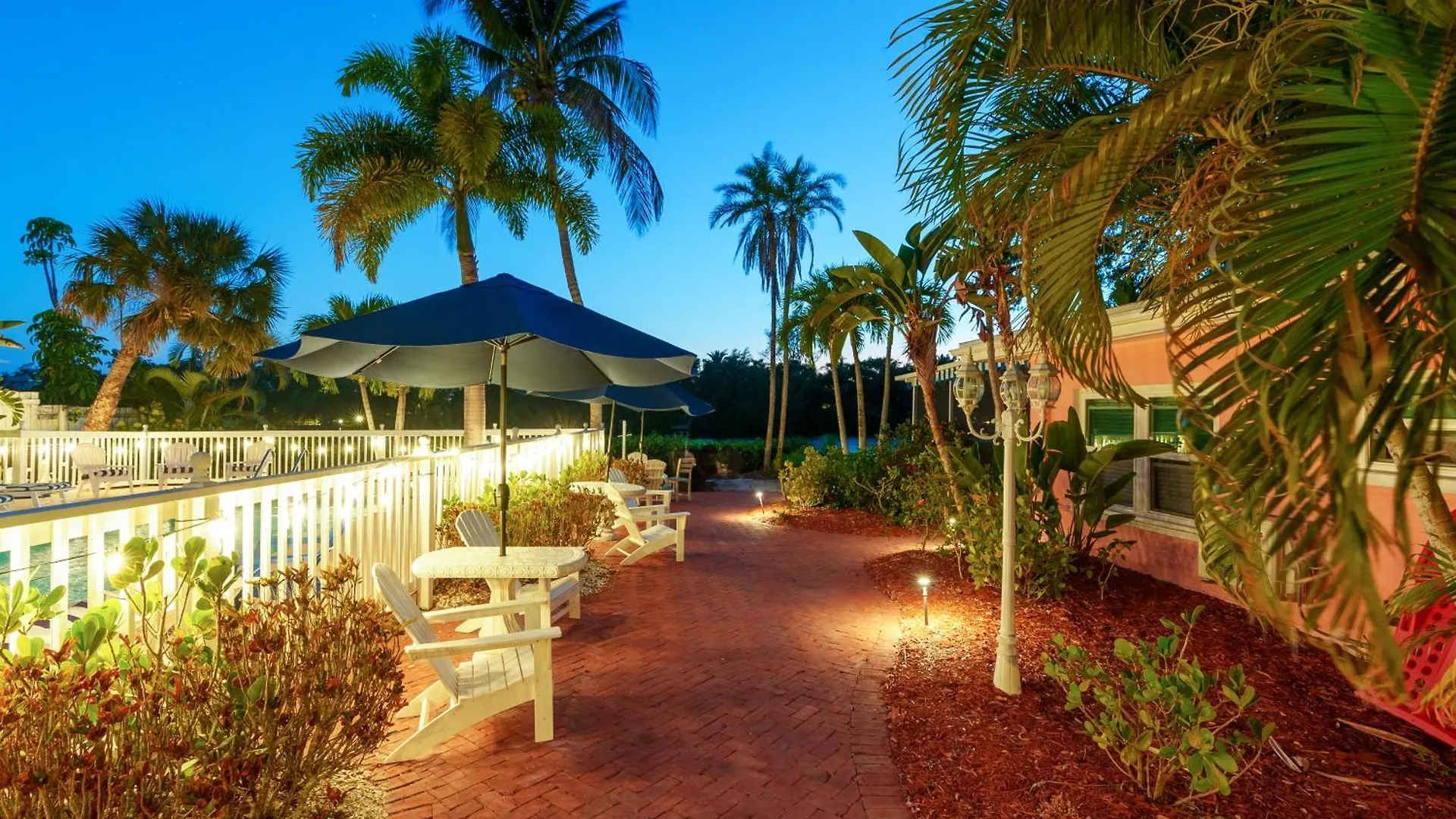 Heron Lagoon, Dock, Pool, The Pineapple At *