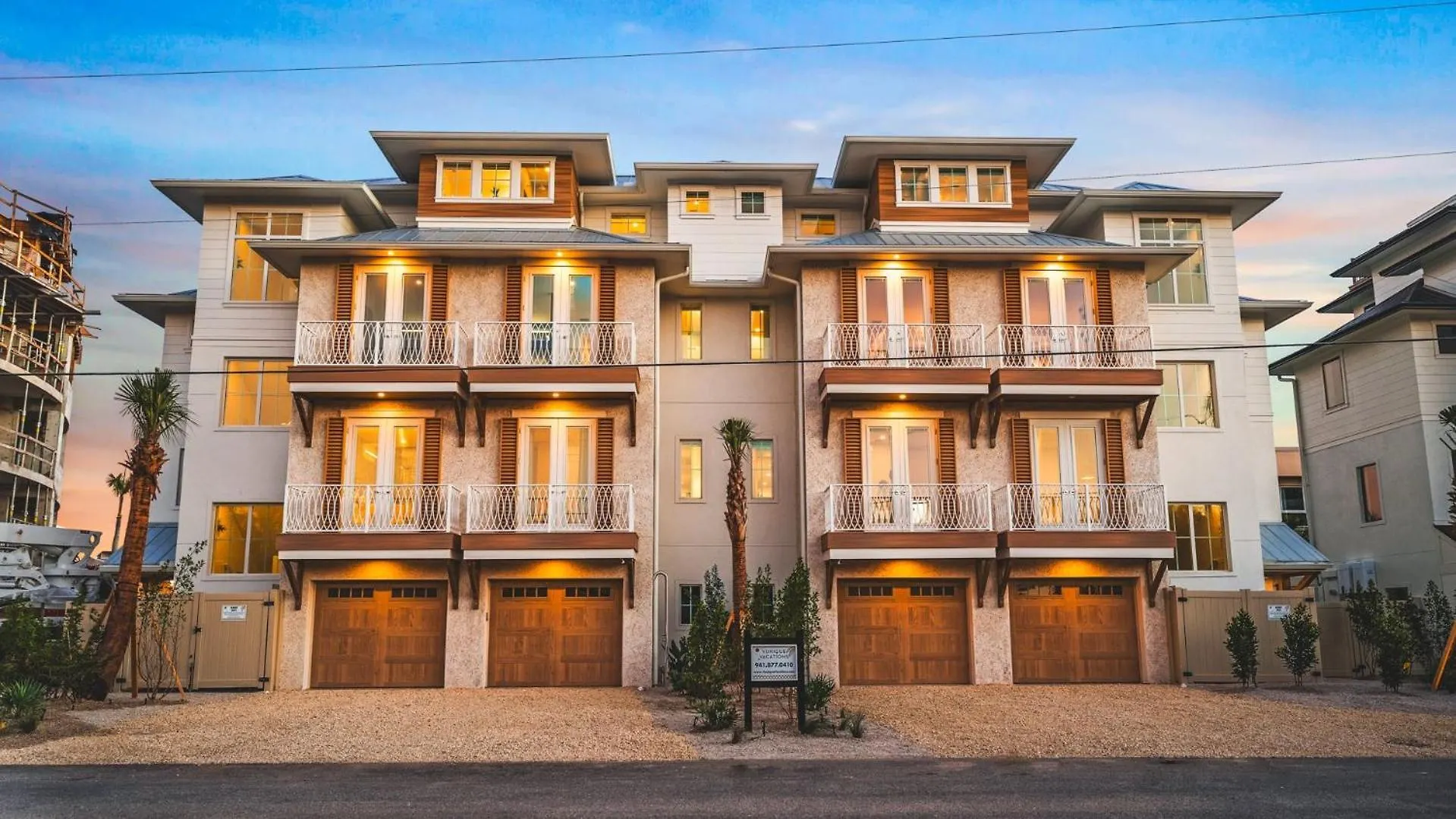 Serving Sunset Holiday home Siesta Key