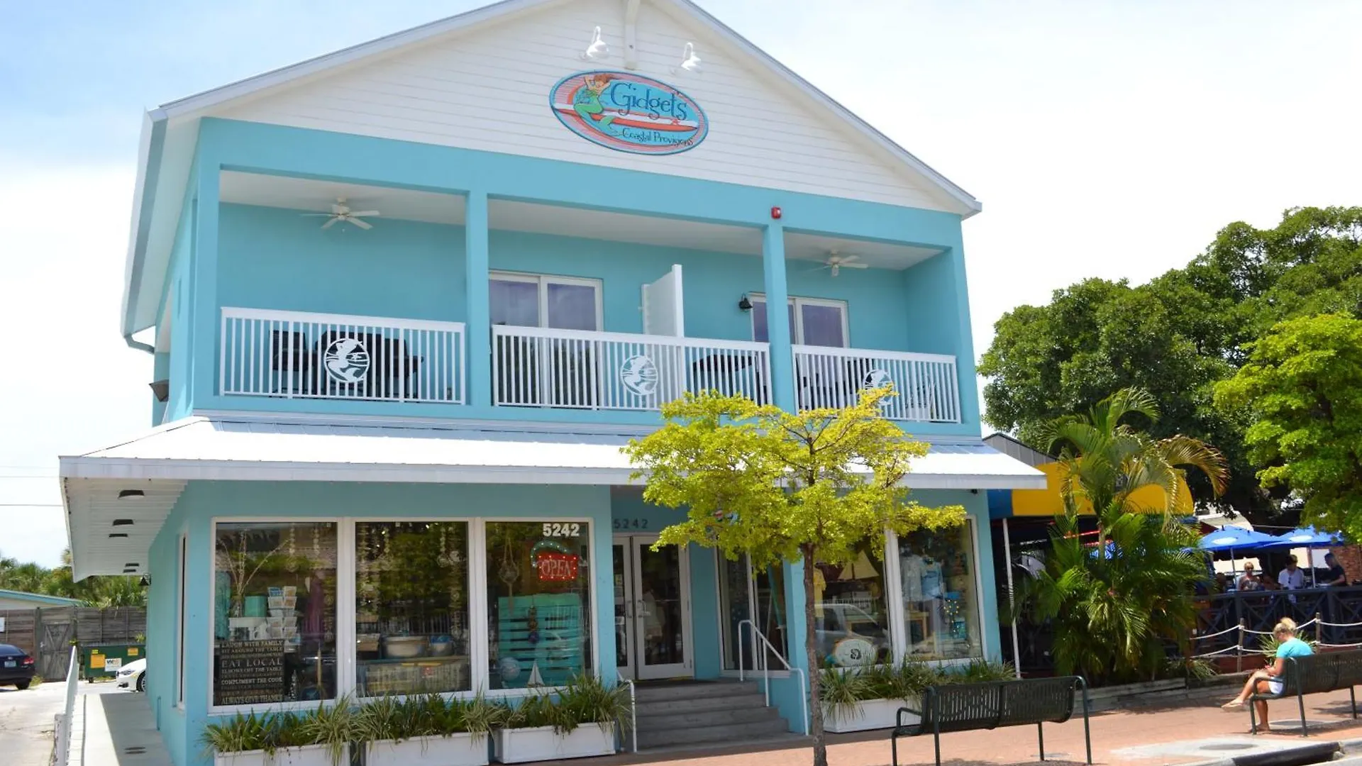 New Updated Vacation With Heated Pool Access * Siesta Key