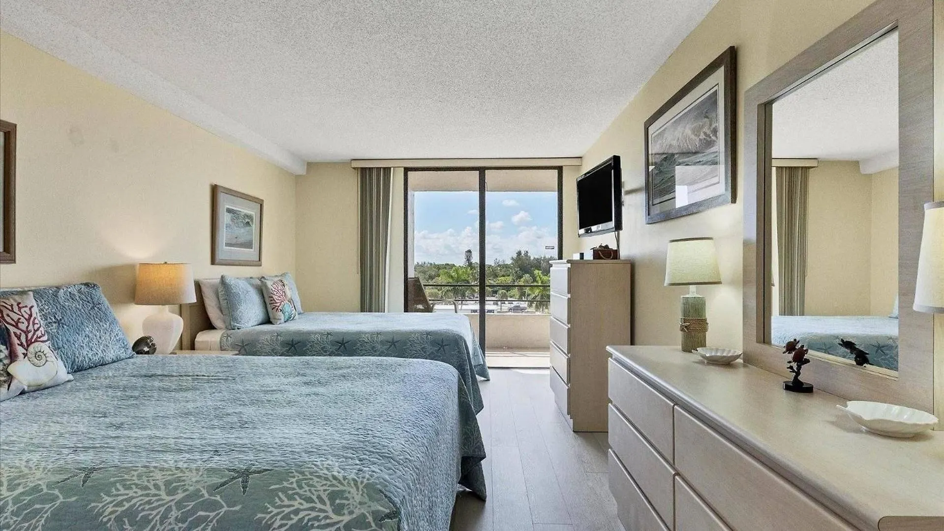 Apartment Fuer 6 Personen Ca 102 Qm In Siesta Key, Florida West Florida