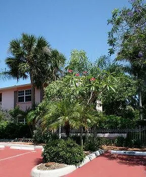 Hotel Siesta Palms By The 3*