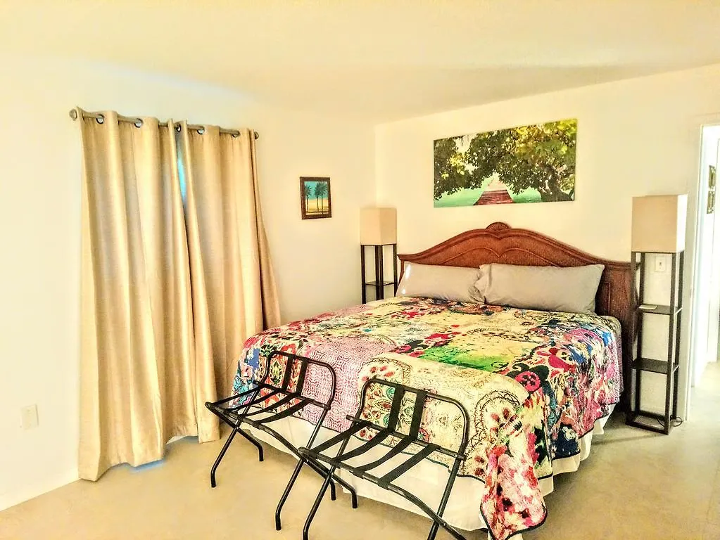 Tropical Dreams - Sarasota 2 Bedroom Near Σπίτι διακοπών *