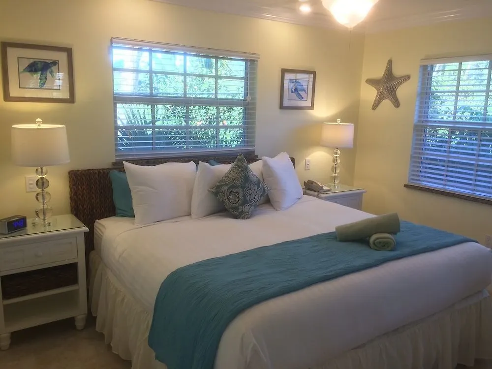 Hotel Siesta Palms By The