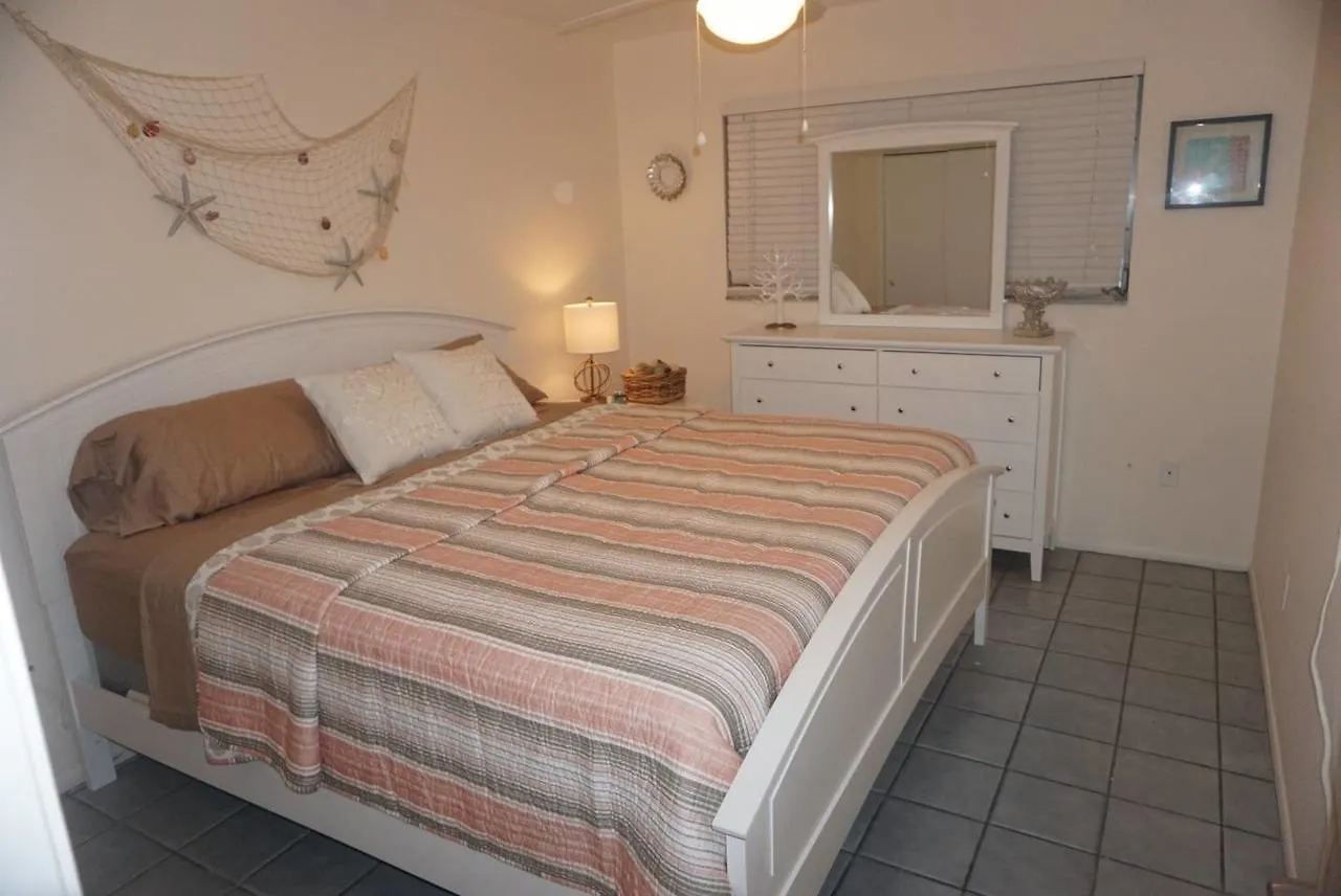 Διαμέρισμα Barefoot Bungalow