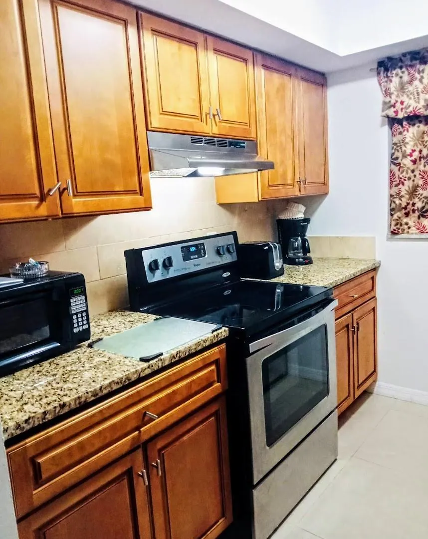 Σπίτι διακοπών Tropical Dreams - Sarasota 2 Bedroom Near Siesta Key