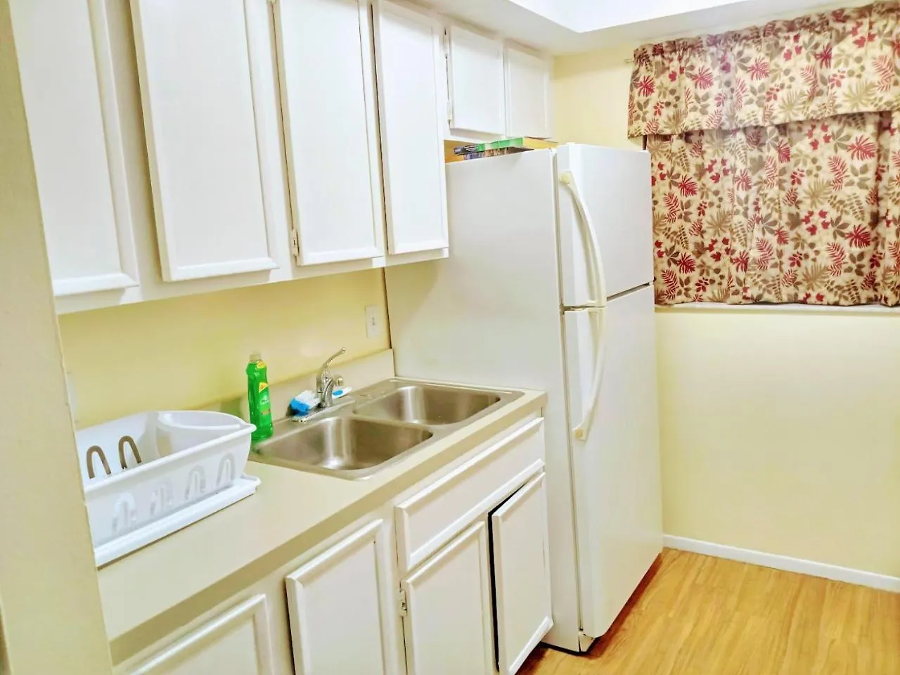Tropical Dreams - Sarasota 2 Bedroom Near * Siesta Key