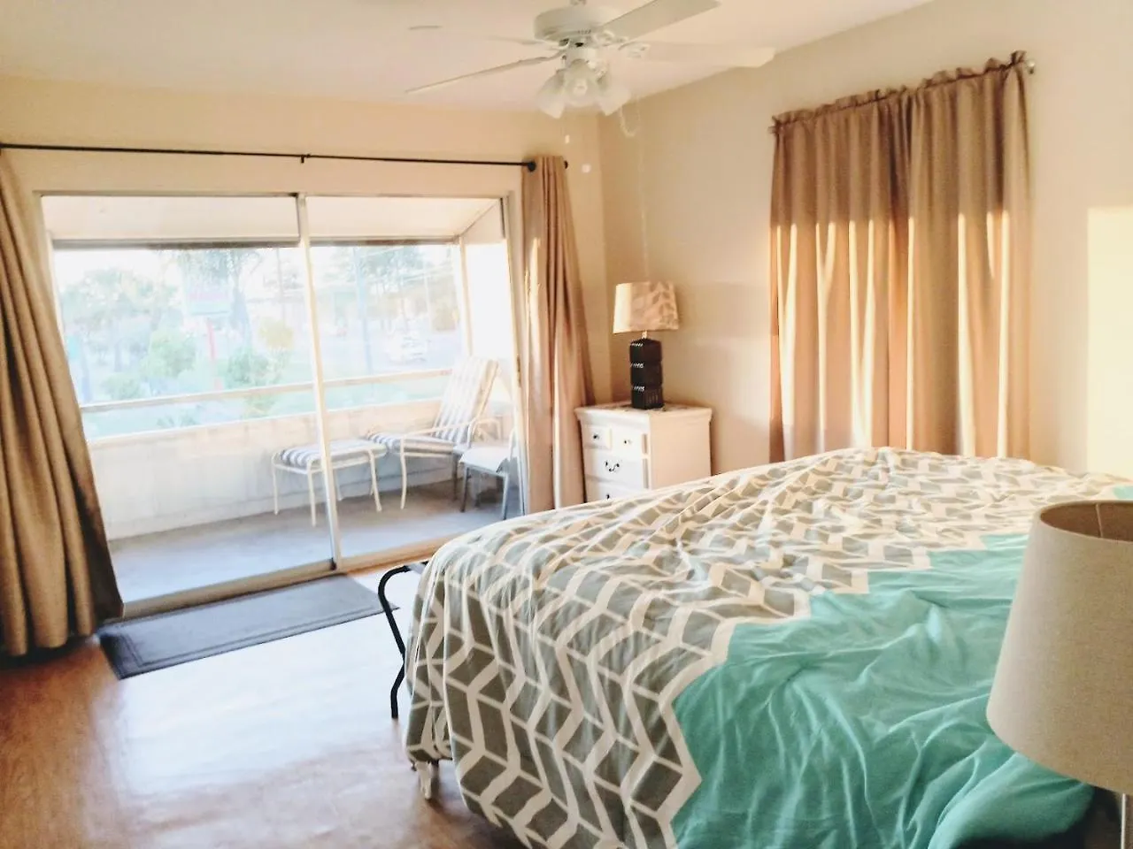Tropical Dreams - Sarasota 2 Bedroom Near * Siesta Key