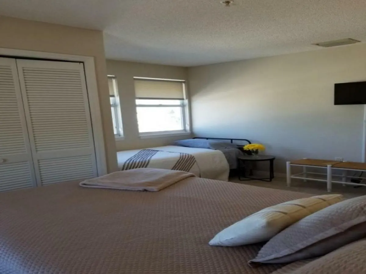 Bayside Pointe * Siesta Key
