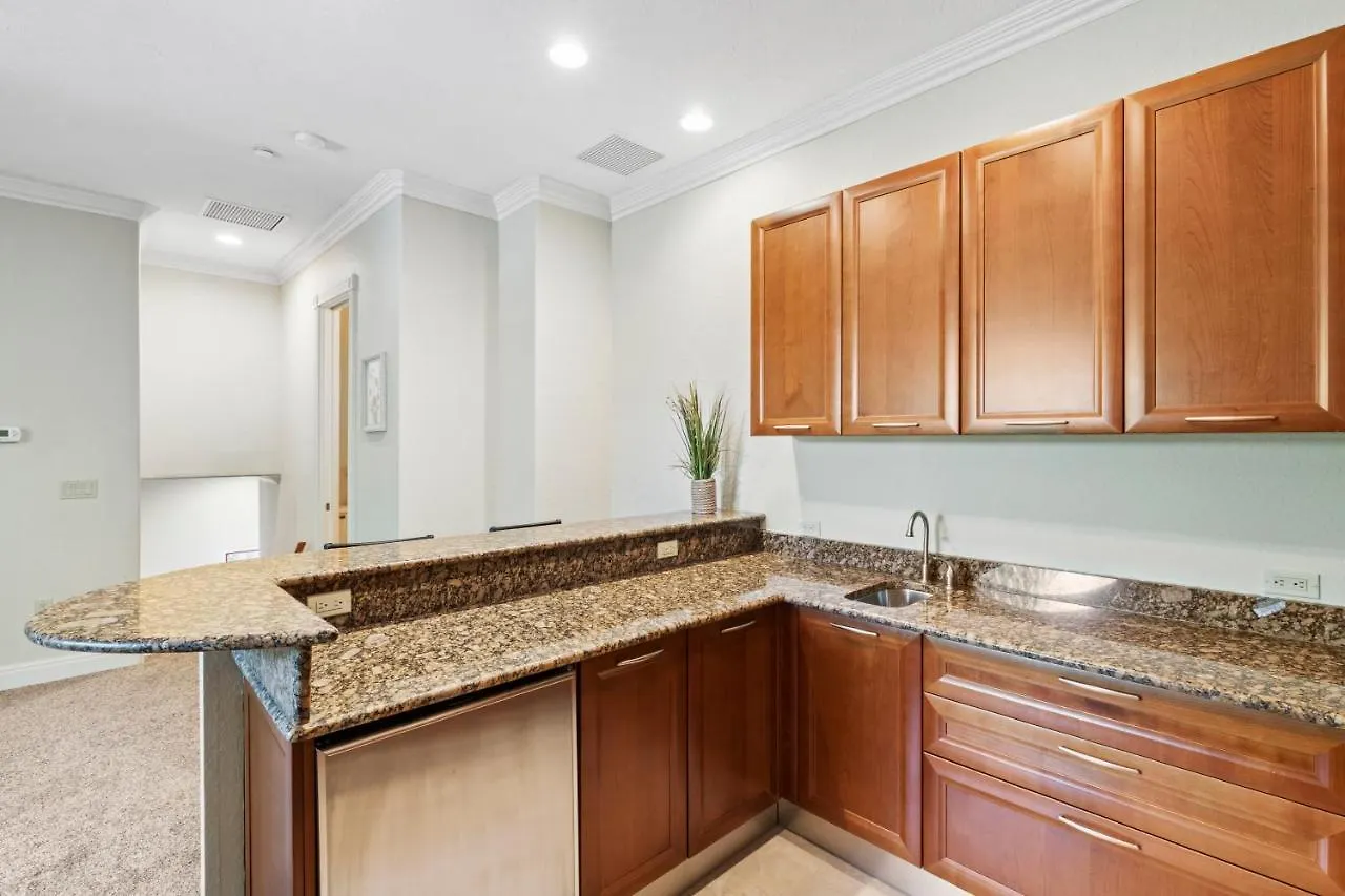 - Miramar 1216 * Siesta Key