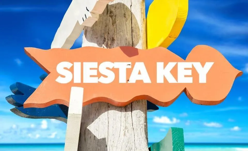 Siesta Beach Cottage, Sleeps 6, Walk To Beach, Stores, & Restaurants Tatil Evi