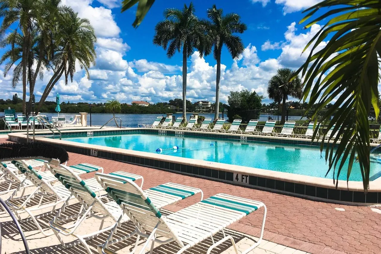 Appartement The Palm Bay Club Unit 311 *