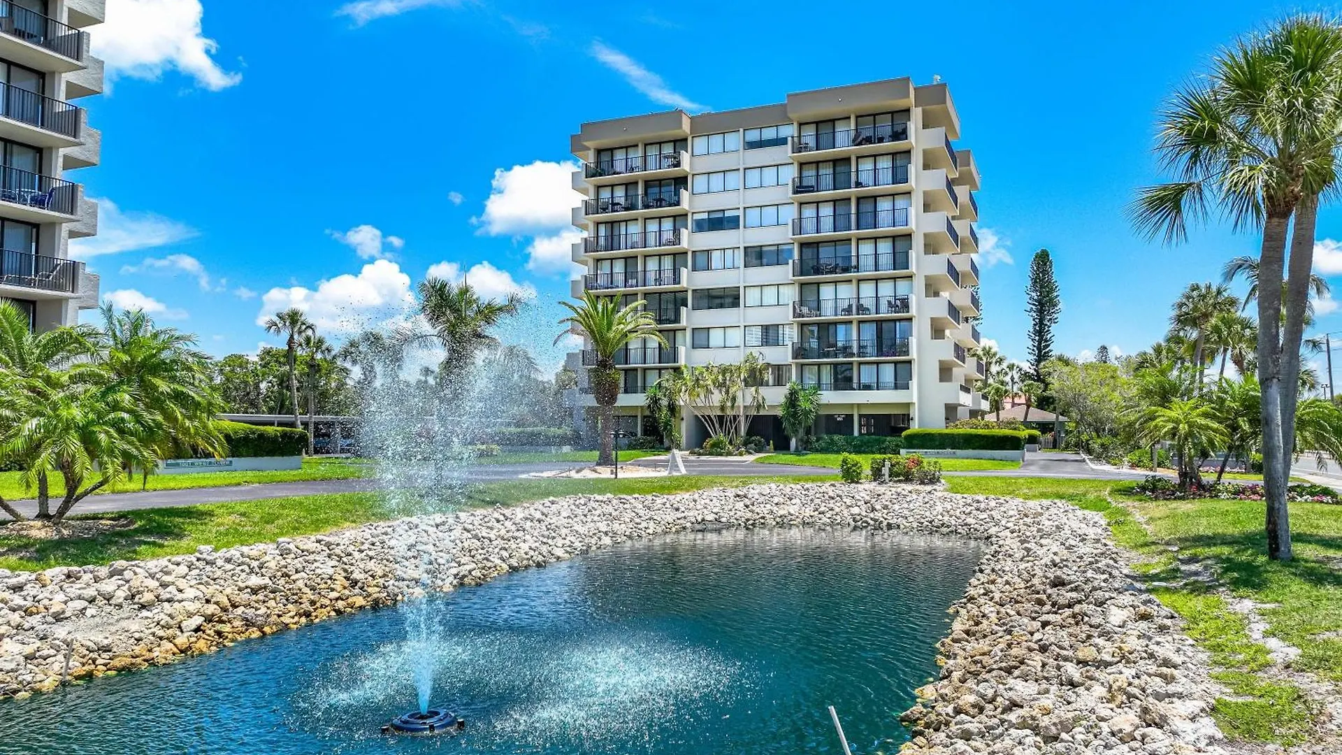Our House At The - West Tower Siesta Key