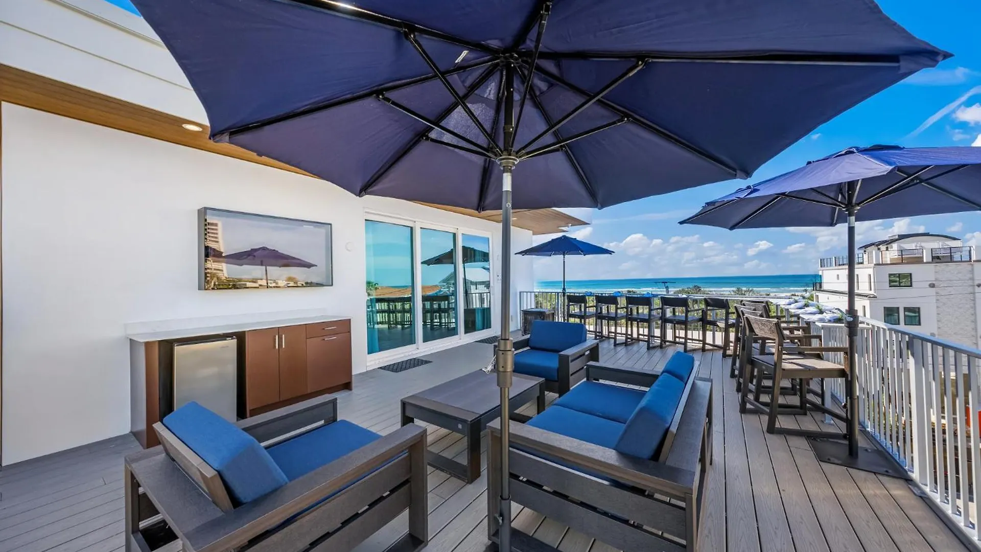 The Rooftop * Siesta Key