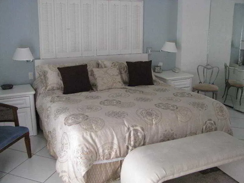 Hotell Jamaica Royale