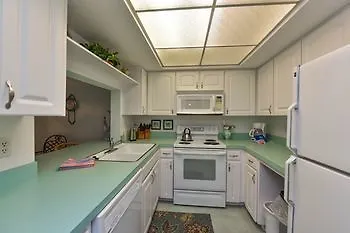Apartment Palm Bay Club