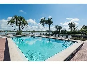 Apartment Palm Bay Club
