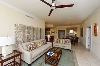 The Residences On By Hyatt Vacation Club 4*
