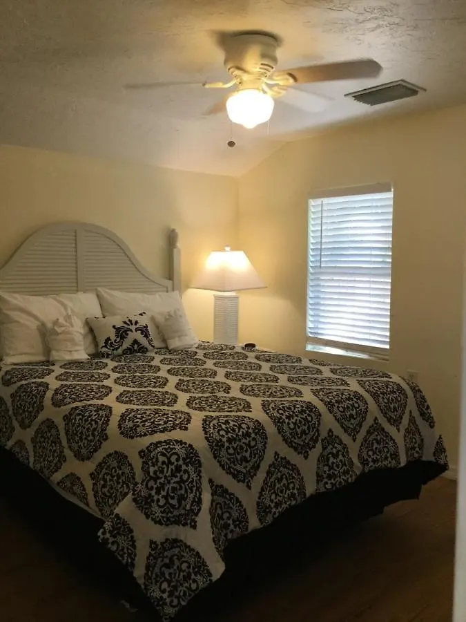 By The Sea By Beachside Management Siesta Key